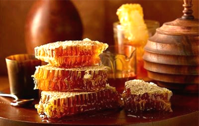 Bal Kristalleşir mi ? ve  1 Yaşından Küçüklere Neden Bal Yedirilmez? 